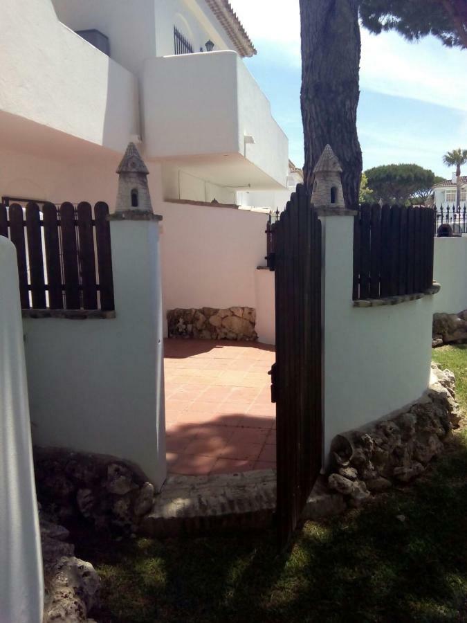 Ferienwohnung Playa De La Barrosa Chiclana de la Frontera Exterior foto
